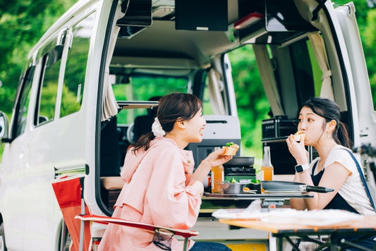 人気のキャンプ飯はやっぱり○○。初心者でも簡単にできるキャンプ飯をご紹介。