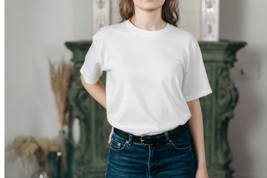 汗をかいても快適な服とは？ベタつかない素材と選び方