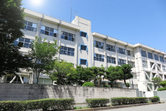 日本一○○な学園祭とは。最初の学園祭は戦前から始まっていた！