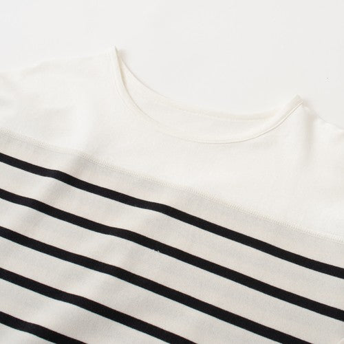 STRIPED LONG-SLEEVED TEE