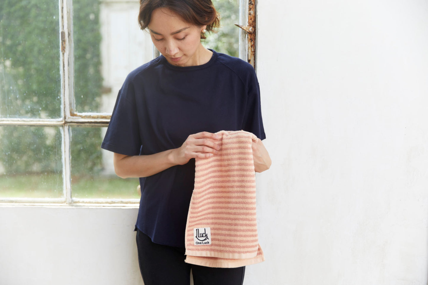 SHORT-SLEEB TEE  cotton